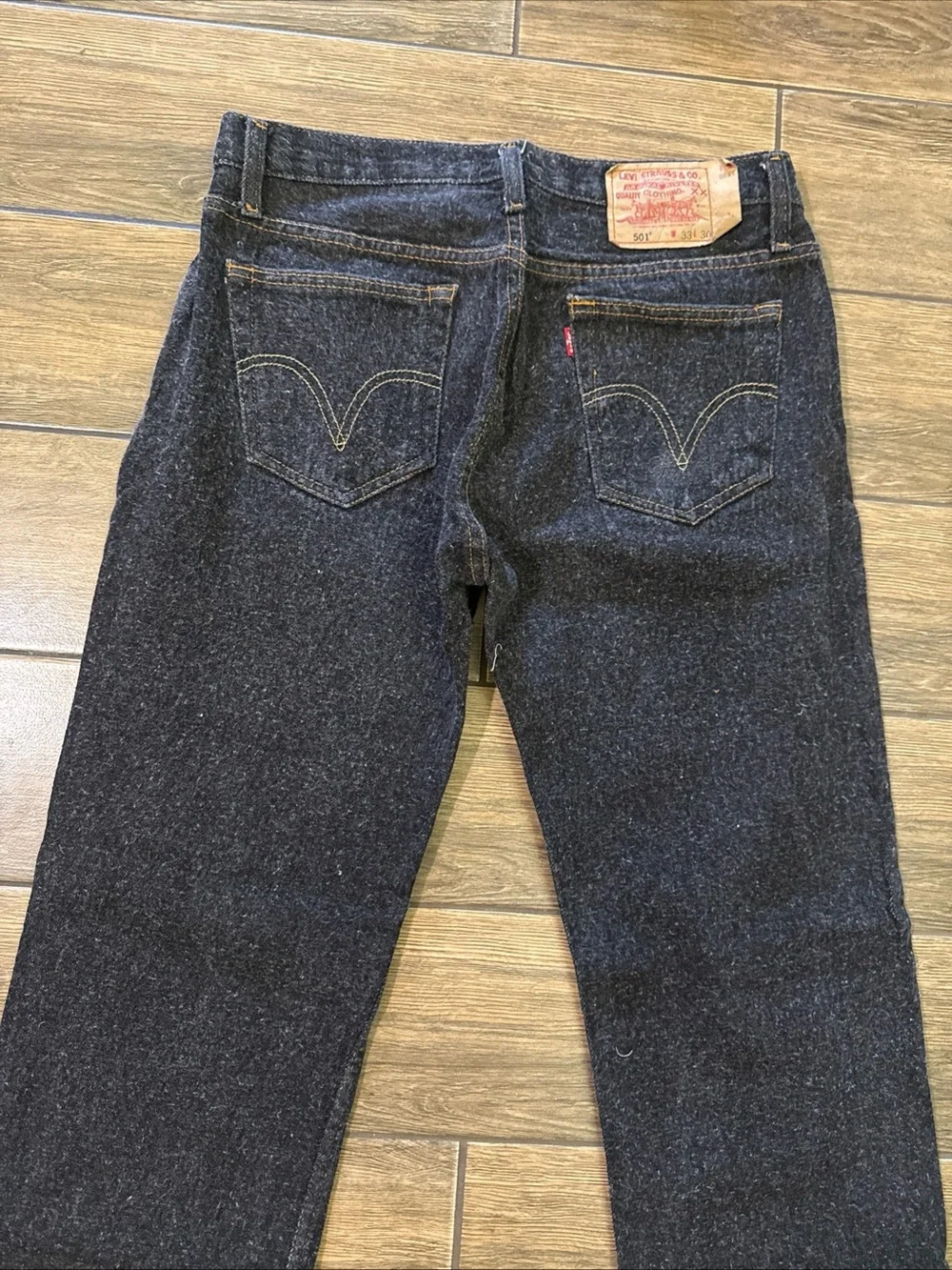 Levis dark classic